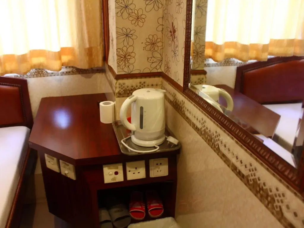 Коулун: Yue Ka Hotel China HK
