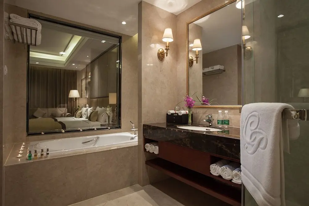 Фошань: Classical Plaza Hotel