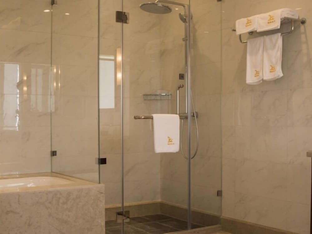 Шанхай: GreenTree Eastern Shanghai Hongqiao Airport LongBai Hotel