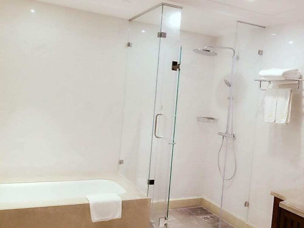 Шанхай: GreenTree Eastern Shanghai Hongqiao Airport LongBai Hotel