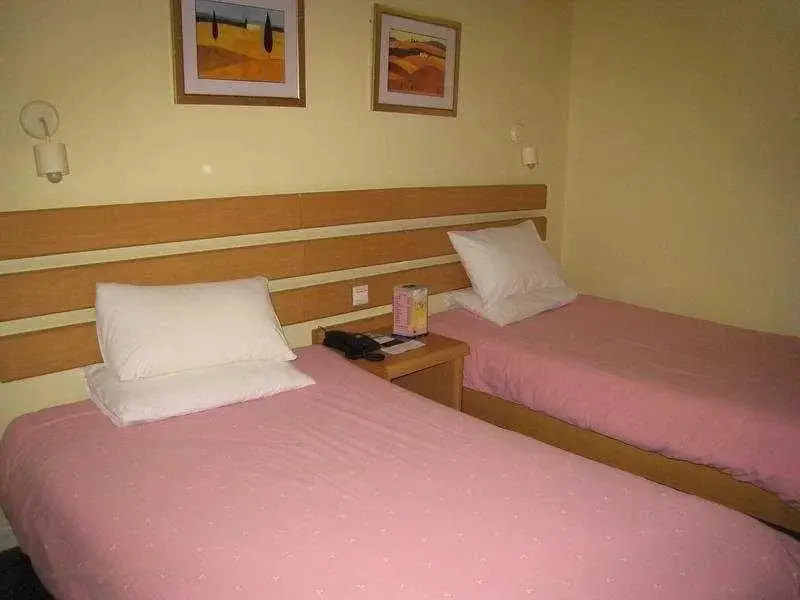 Нинбо: Home Inn Yuehu