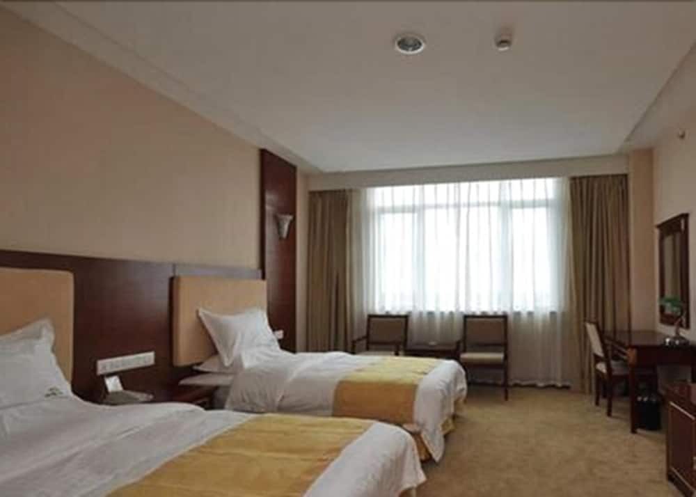 Шанхай: Shanghai Qishan Hotel
