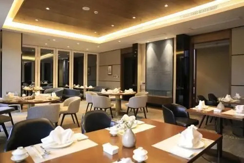 Уси: Gold Coast Hotel Wuxi