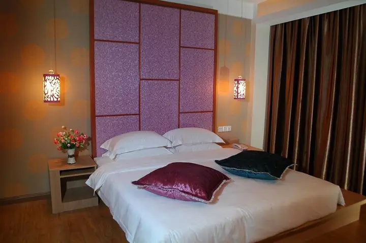 Фошань: Home Club Hotel Nanhai Branch