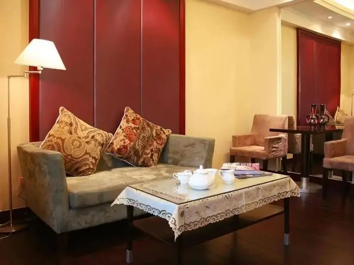 Шанхай: Shanghai New Space-time Ruili Hotel
