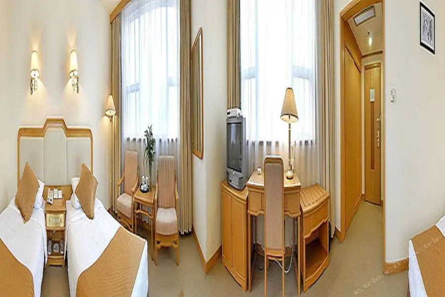 Нанкин: Insurance Mansion