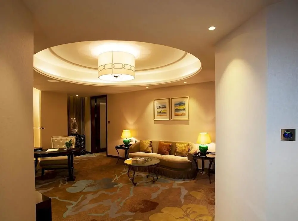 Синьюй: Rongcheng Hotel