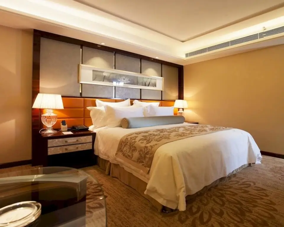 Синьюй: Rongcheng Hotel