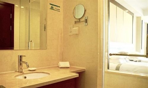 Ханчжоу: Qiandaohu Sweetome Vacation Hotel (Dawn Erdu)