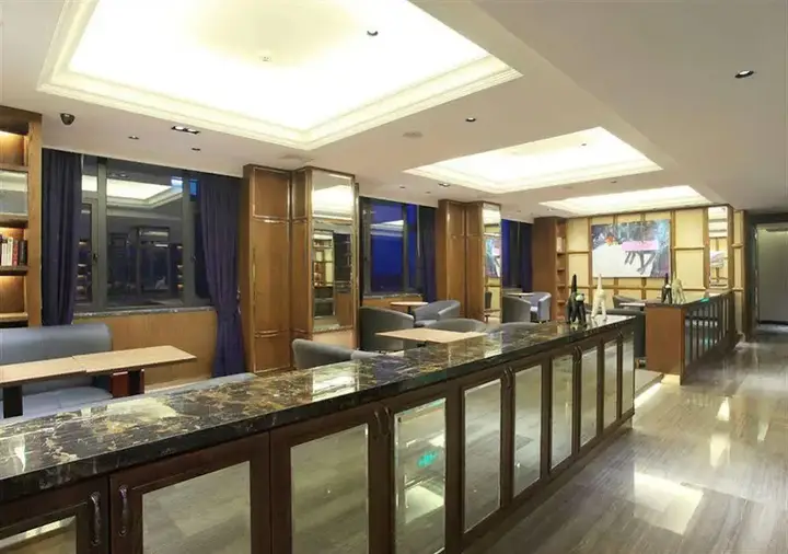 Ханчжоу: Hangzhou Heyna Hotel