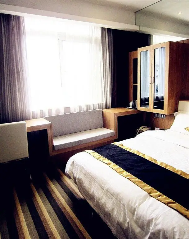 Чунцин: Super 8 Hotel Chongqing Da Li Tang