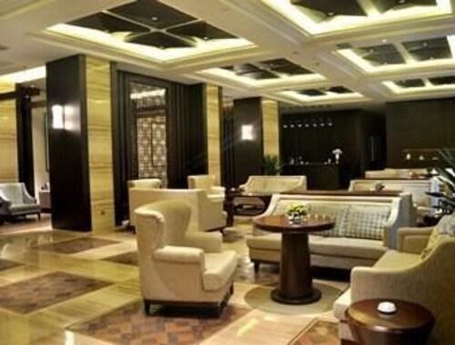 Чунцин: Ramada Plaza Chongqing Banan