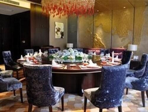 Чунцин: Ramada Plaza Chongqing Banan
