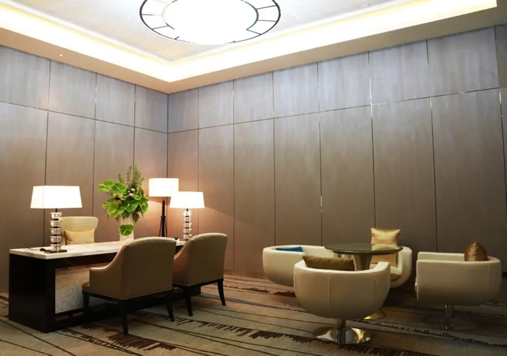 Лючжоу: Ramada Plaza Liuzhou Liudong