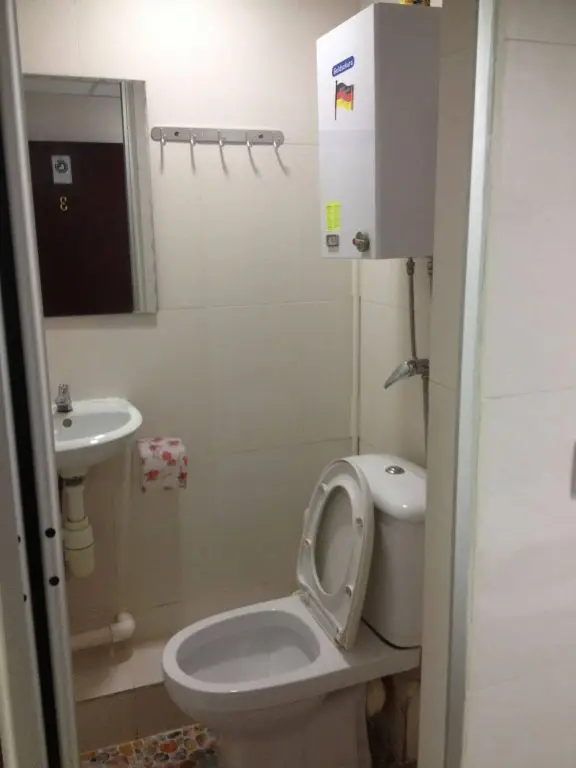 Гонконг: China Guest Hostel