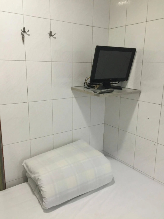Гонконг: China Guest Hostel