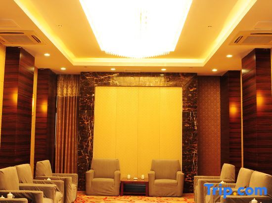 Наньтун: Huijin International Hotel