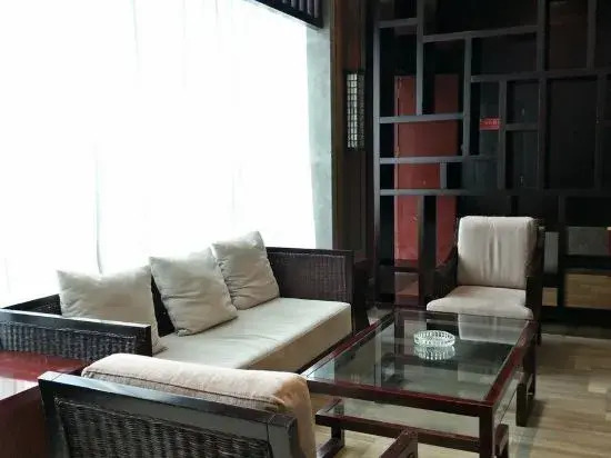 Чунцин: Jindaoxia Liangjiang Holiday Hotel