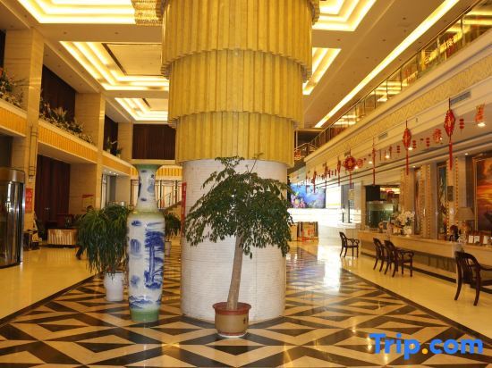 Лиаоченг: Zheng Tai He East Hotel