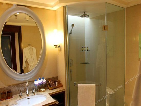 Гардзе: Yongkang Hotel Collection (Ganzi Airport Avenue Luobulin Square Branch)