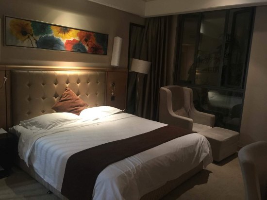 Хэфэй: Hua Du CEO Business Hotel (Currently unavailable)