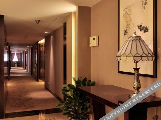 Delight Boutique Hotel (Jinhua Jiangbei) — фото 1