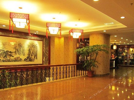 Чжаньцзян: Zhanjiang Silver Sea