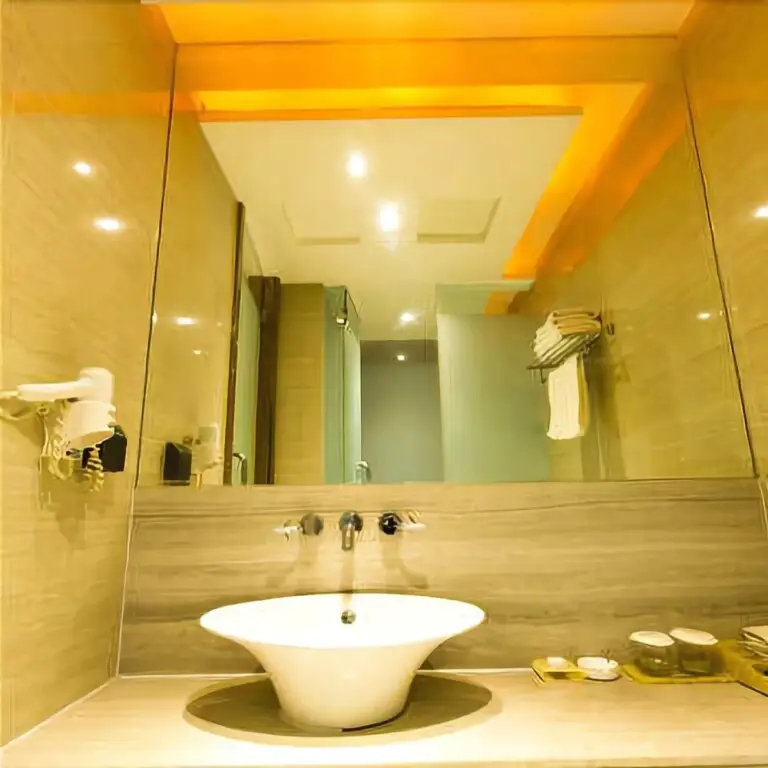 Наньчан: Zhangshulin Xiandai Sheji Hotel