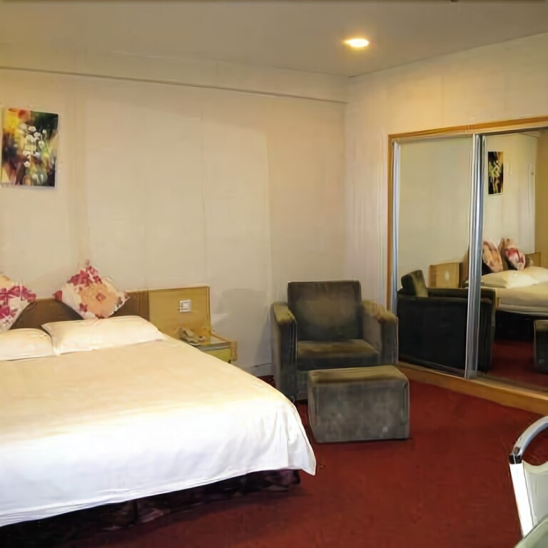 Shishi Hualin Hotel — фото 1
