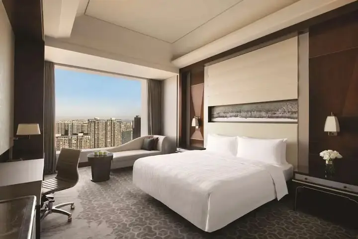 Таншань: Shangri-La Tangshan