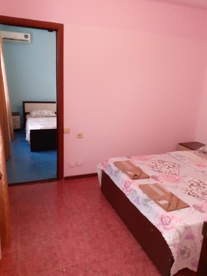 Витязево: Guest House u Morya