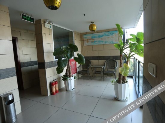 Ибинь: Yongcheng Business Hotel