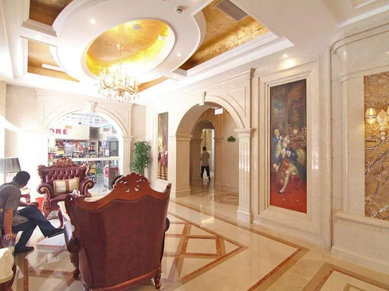 Шанхай: Vienna Shanghai International Tourism And Resorts Zone Xiupu Road Branch