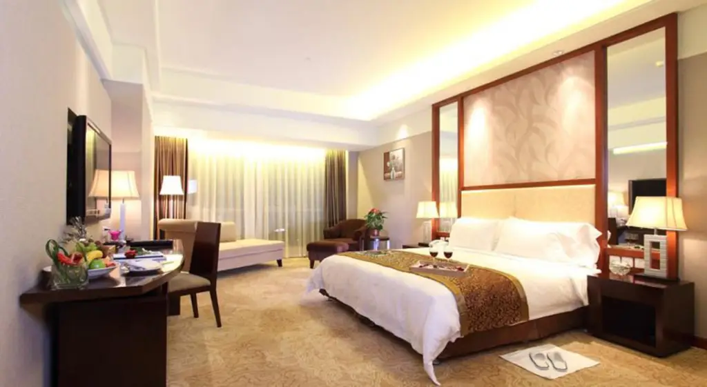 Дали: Best Western Charming City Hotel