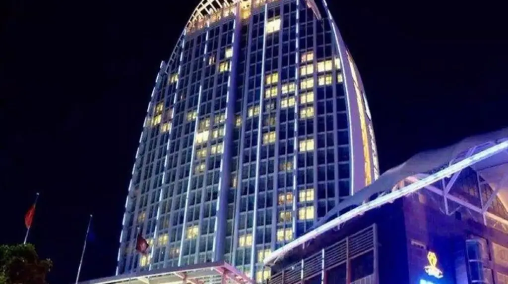 Best Western Charming City Hotel — фото 1