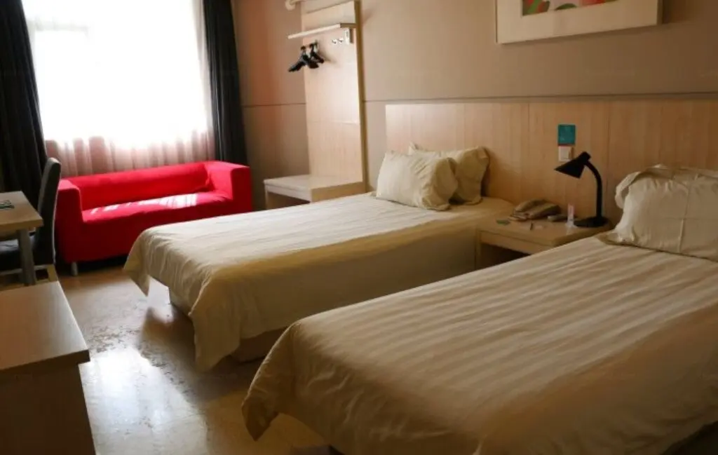 Чжуншань: Jinjiang Inn Zhongshan Hubin Road Branch