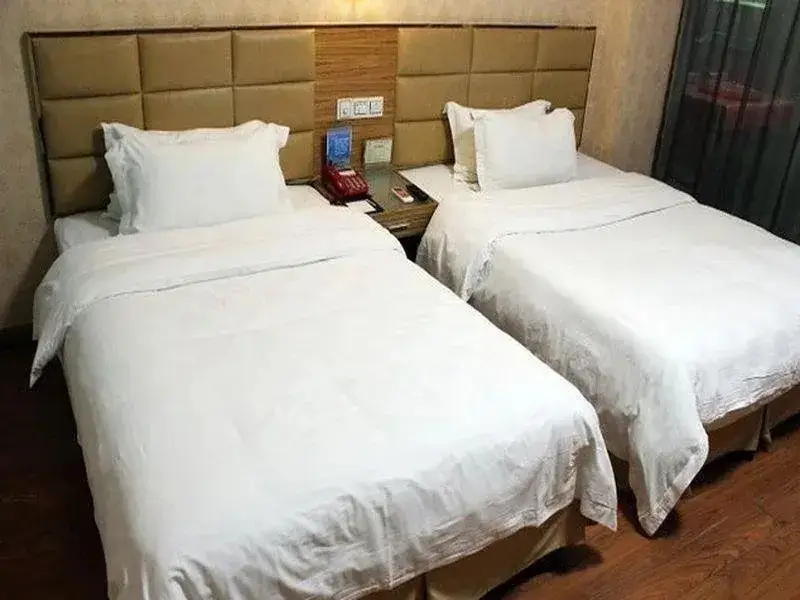 Шэньчжэнь: Yinquan Business Hotel