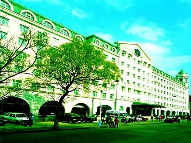 Songhuajiang Gloria Plaza Hotel — фото 1