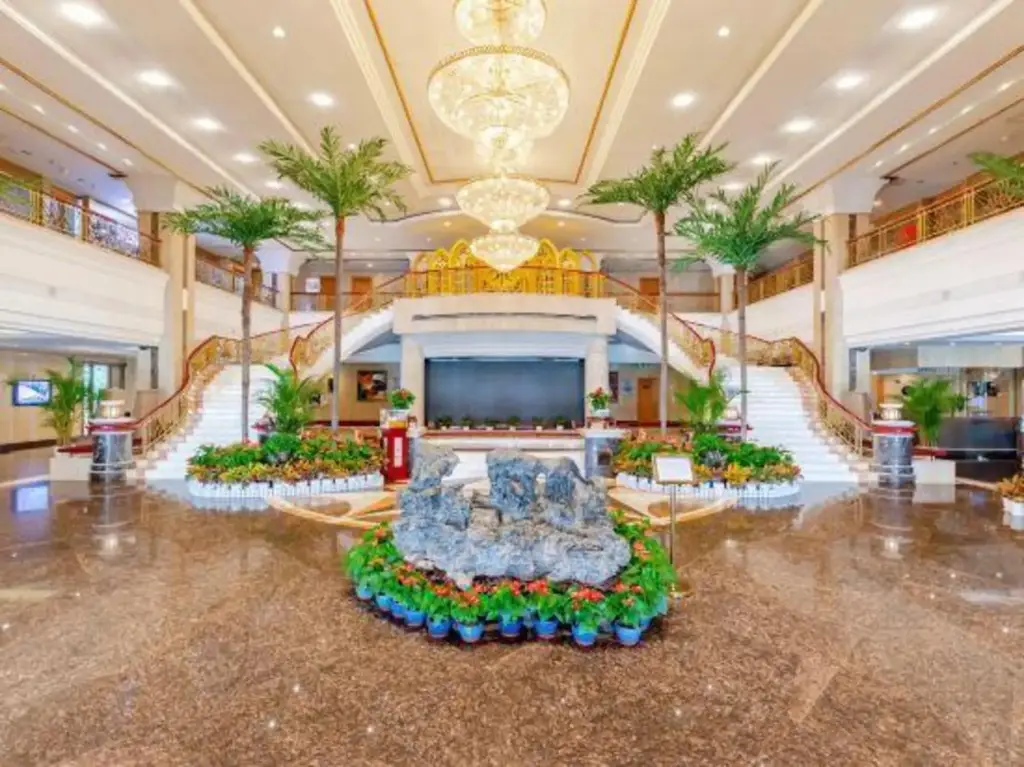 Grand Hotel Overseas Traders Club — фото 1