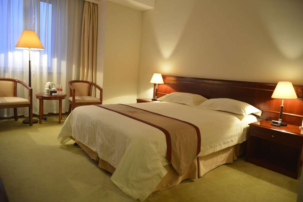 Шанхай: Shanghai Airlines Travel Hotel
