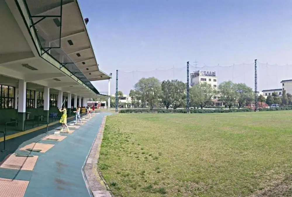 Уси: Sainty Lakeside Hotel