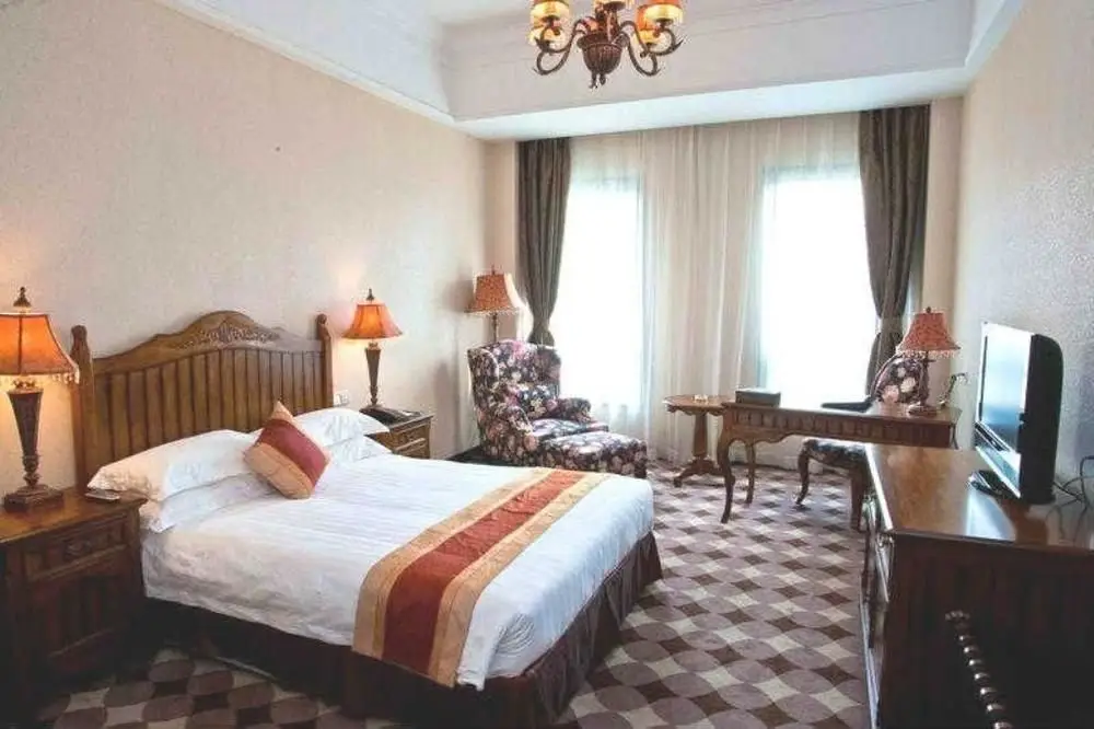 Тяньцзинь: Century Tehall Hotel
