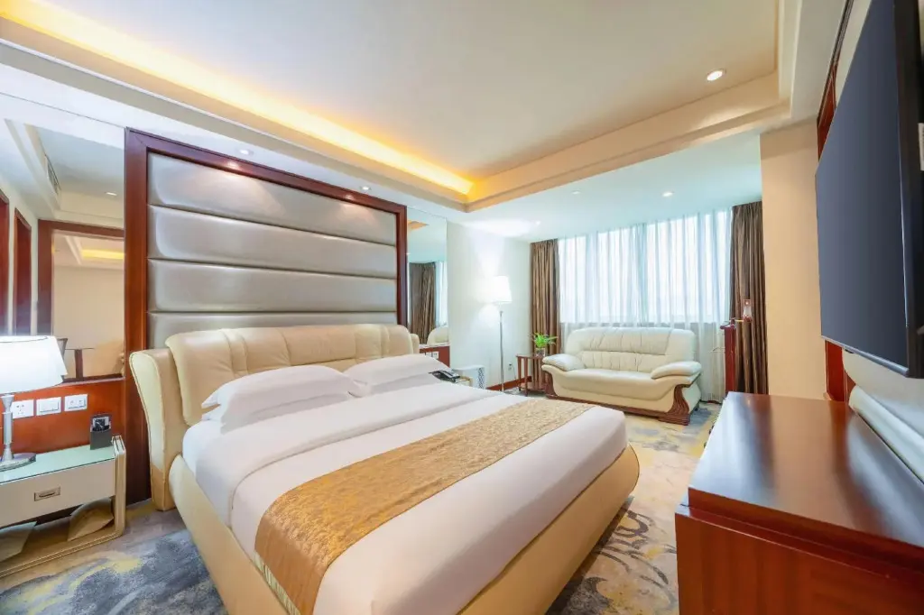 Мяньян: Changhong International Hotel