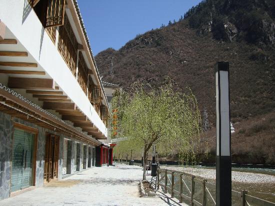 Цзючжайгоу: Starway Snow Lotus Hotel Jiuzhaigou