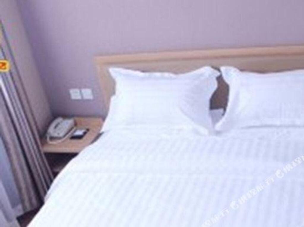 Баодин: Super 8 Hotel Zhuozhou Fan Yang Lu