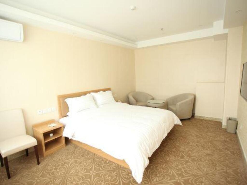 Баодин: Super 8 Hotel Zhuozhou Fan Yang Lu