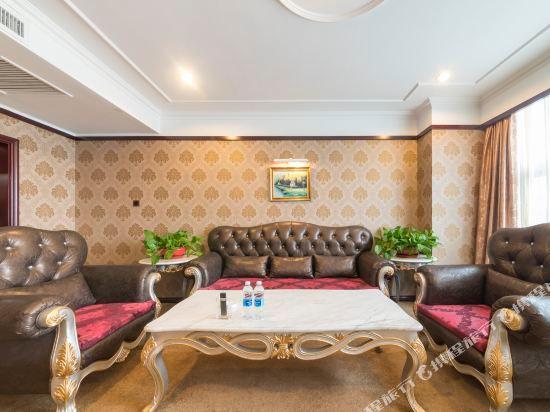 Цзинань: Jinan Longdu International Minghu Hotel