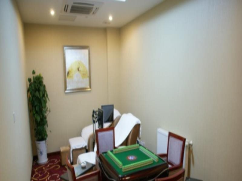 Good Fortune Hot Spring Hotel — фото 1
