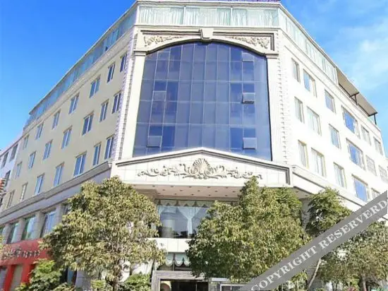 Дали: Dali Ronghua Business Hotel