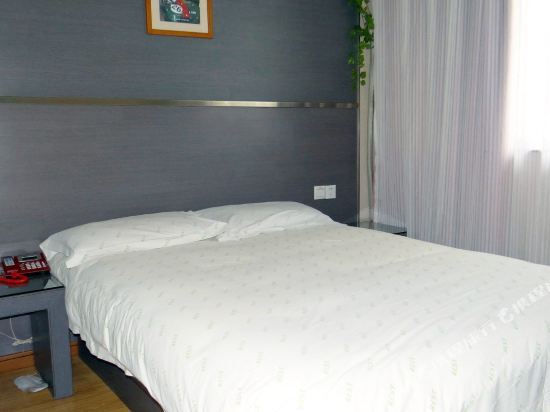 Цзясинь: Rest Motel